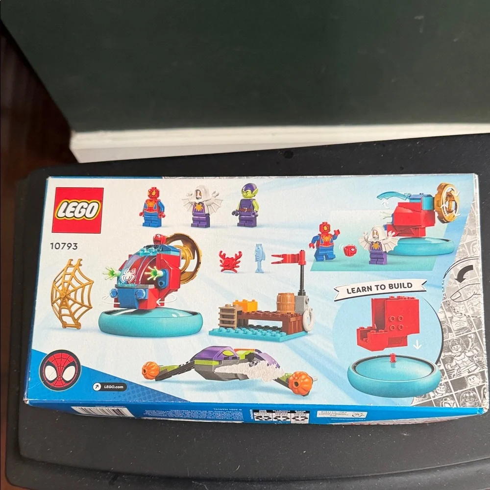 LEGO Marvel Spidey and Green Goblin Set‎ with Blue and Red Pieces